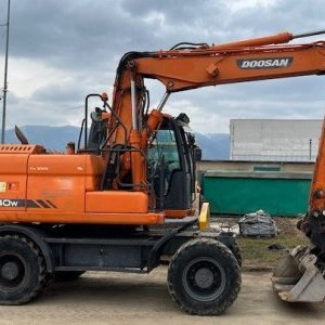 foto 15t mobilbagger Doosan DX140