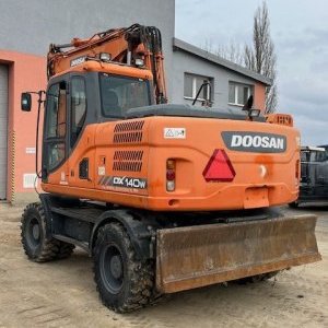 foto 15t mobilbagger Doosan DX140